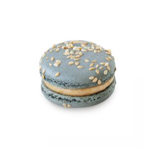 SESAME MACAROON